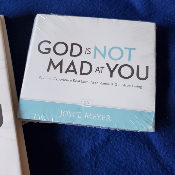 BOOK & CD God's not mad at you by Joyce Meyer - Picture 3 of 4
